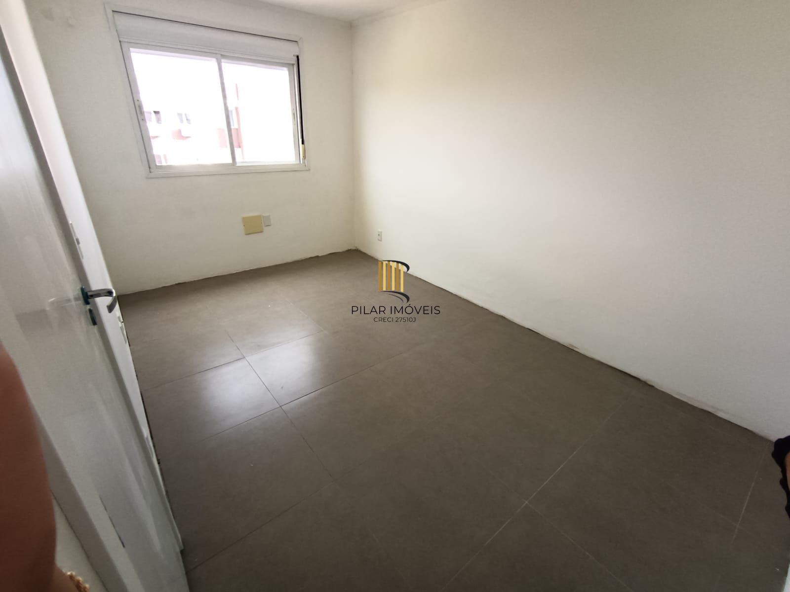 Apartamento em Porto Alegre, no bairro Vila Nova, com 2 dormitório