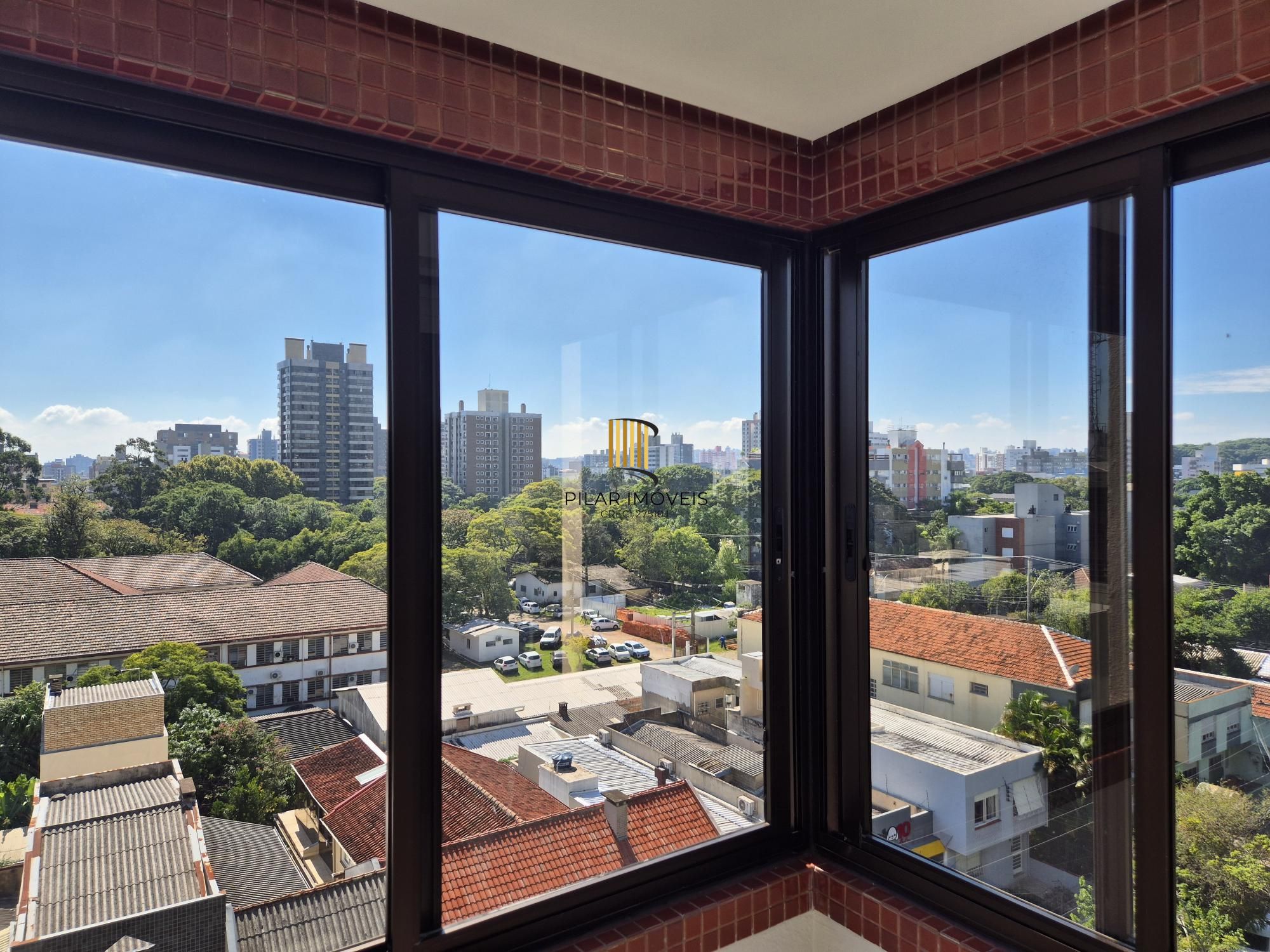 2 dormitórios com churrasqueira e vaga