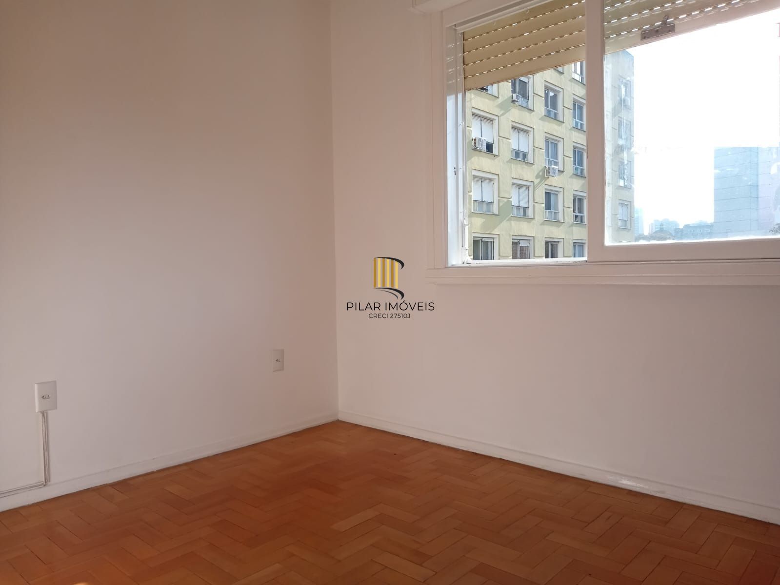 Apartamento um dormitório, panorâmico e próximo a URGS