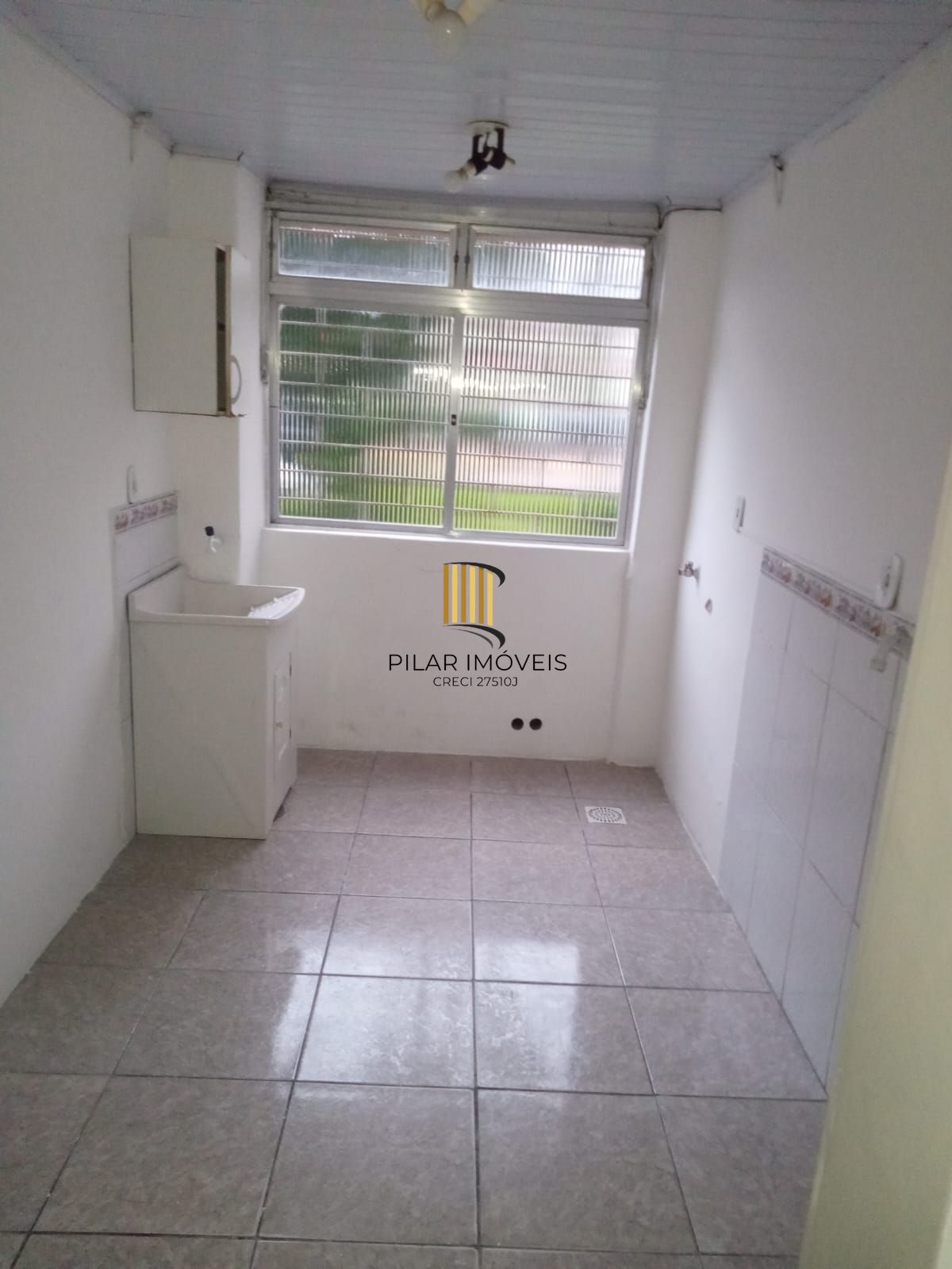 Apartamento dois dormitórios com box rotativo por ordem de chegada