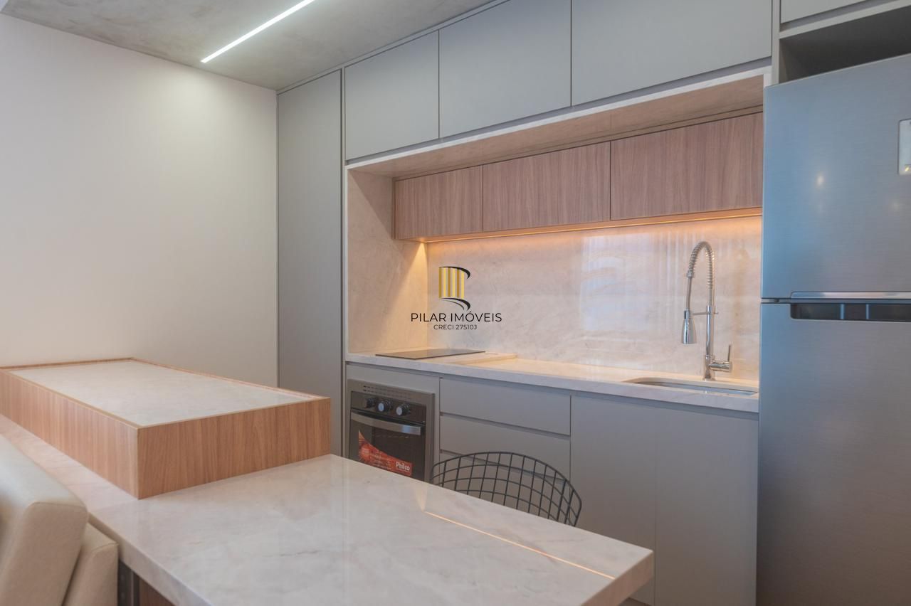 Apartamento tipo Stúdio, um dormitório em frente à Rendenção
