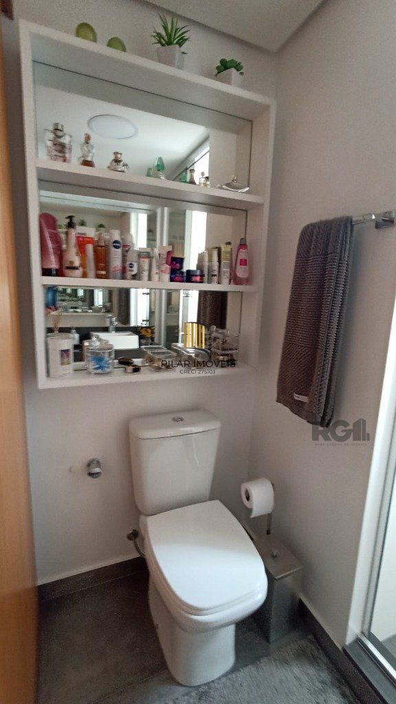 APARTAMENTO - 2 dorms. - 63,73 m² - CIDADE BAIXA