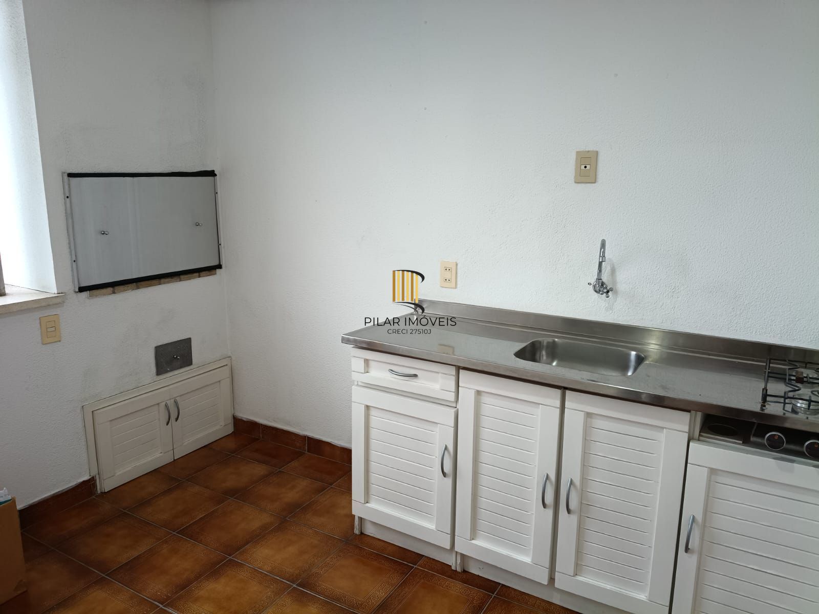 Cobertura 174m² 2 dormitórios, Terraço e 1 vaga.