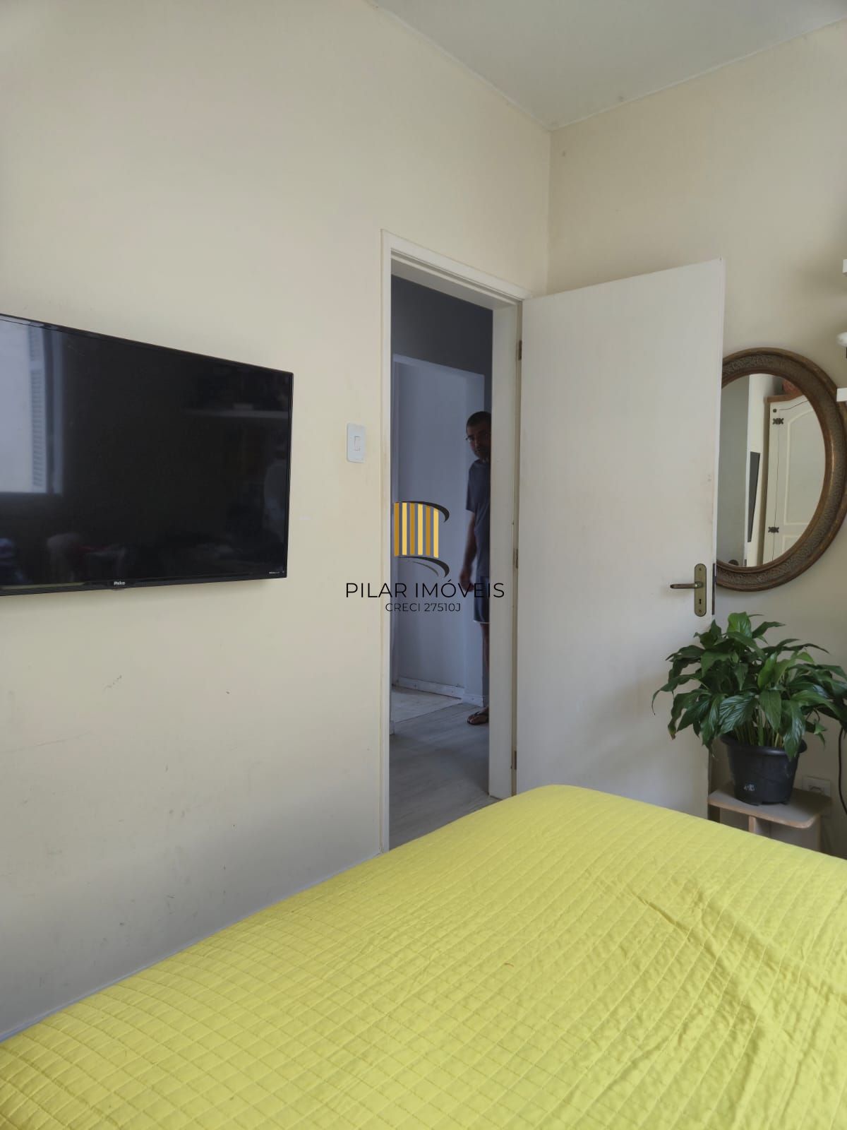 Apto com 2 dormit. na Cidade Baixa