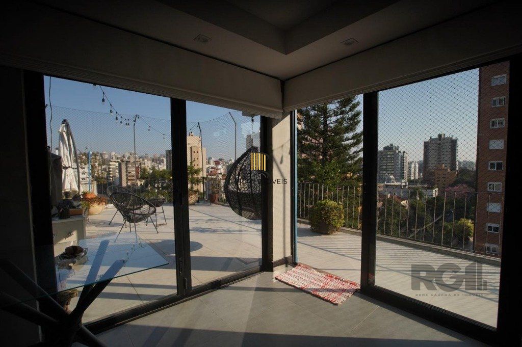 Cobertura com área gourmet e vista livre