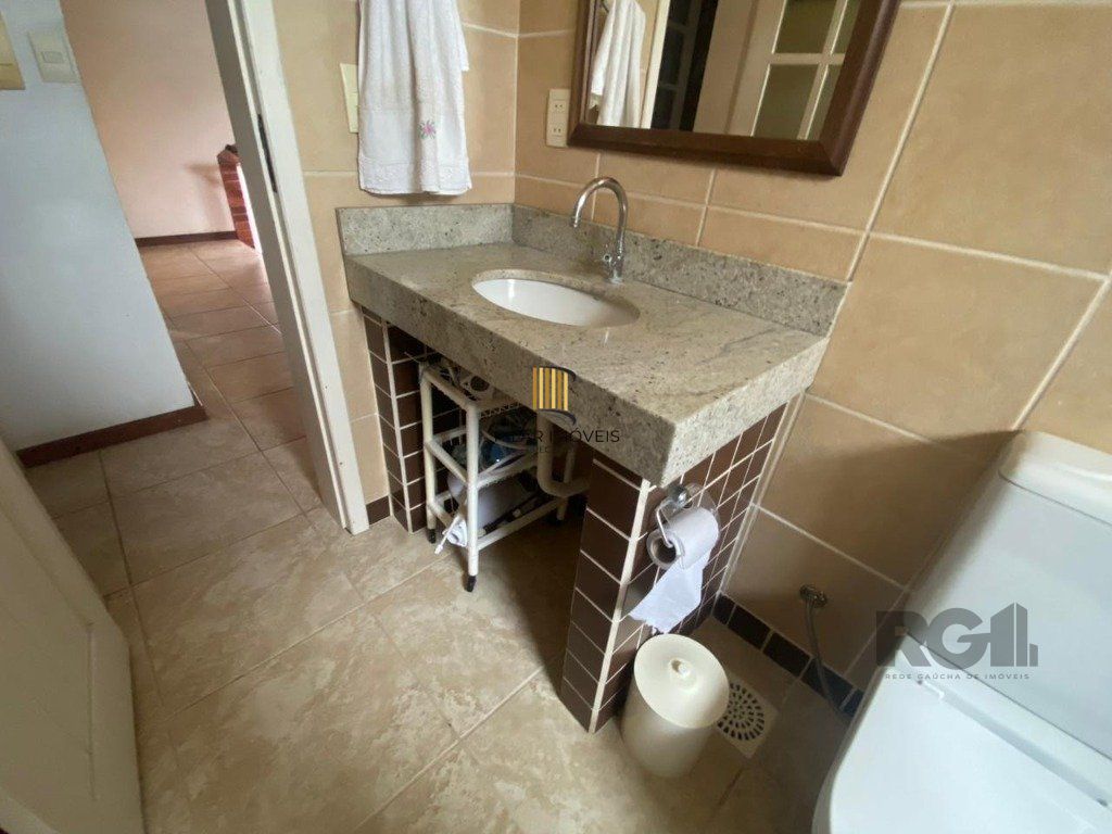 Casa em condomínio- 3 dorm. - 5 vagas -  270m² condomínio cantegril Viamão