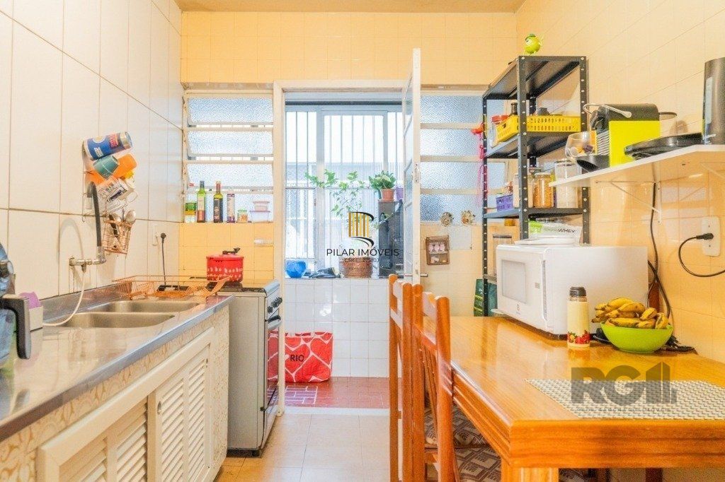 APARTAMENTO - 3 dorms . - 117,67  m² - MENINO DEUS