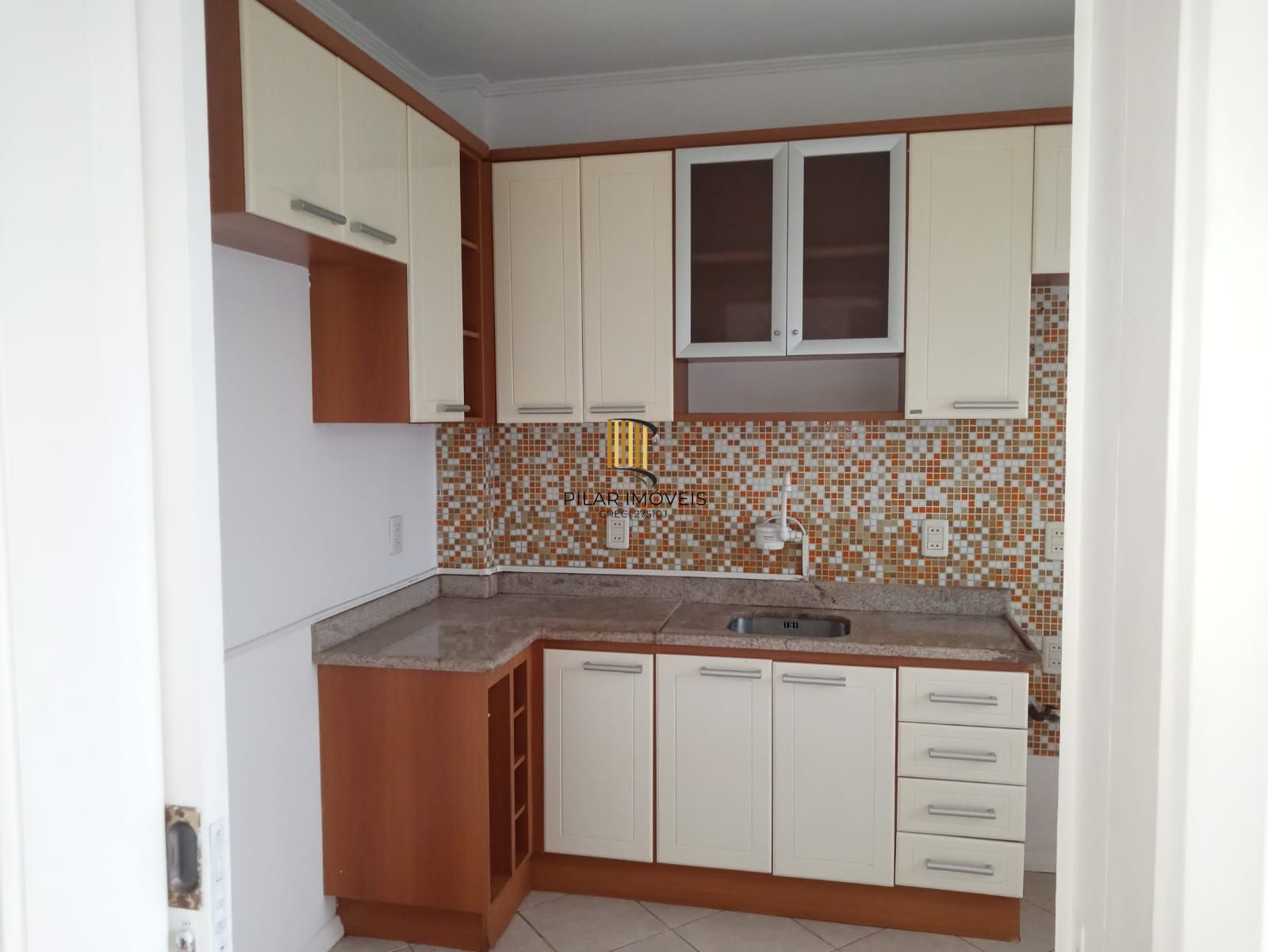 Apartamento dois dormitório, uma vaga