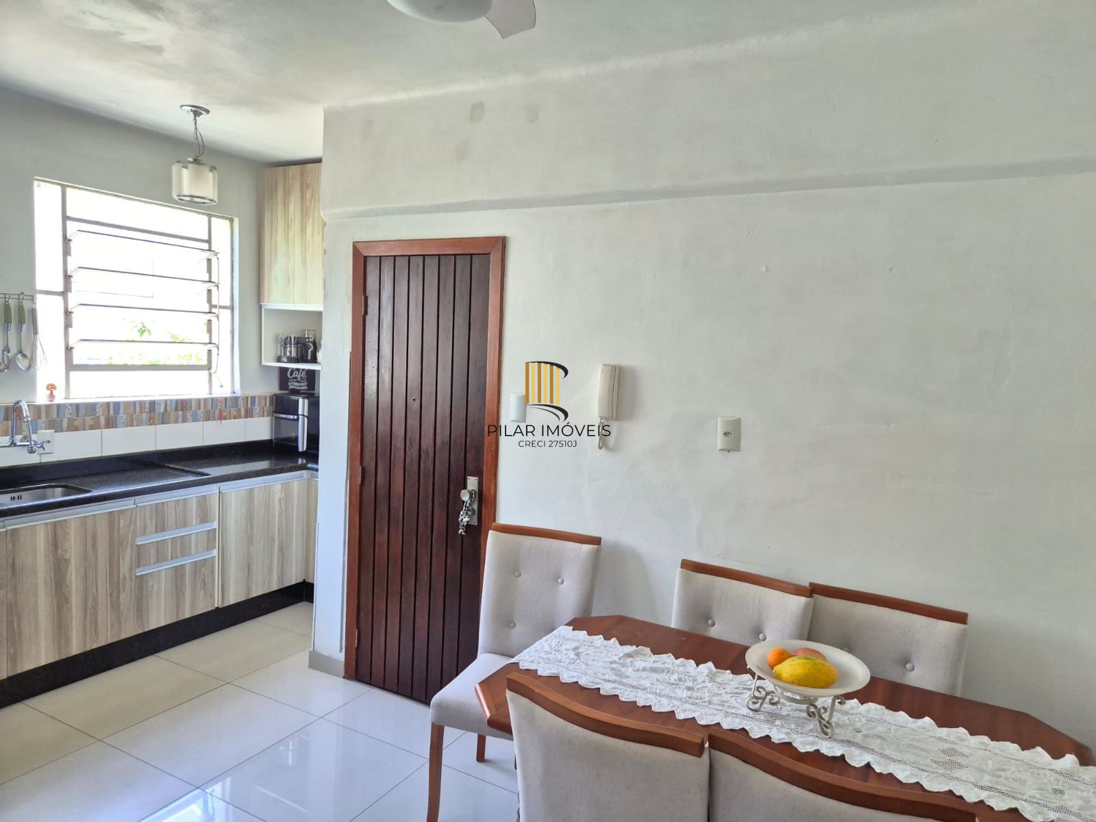 2 Dormitórios com vaga