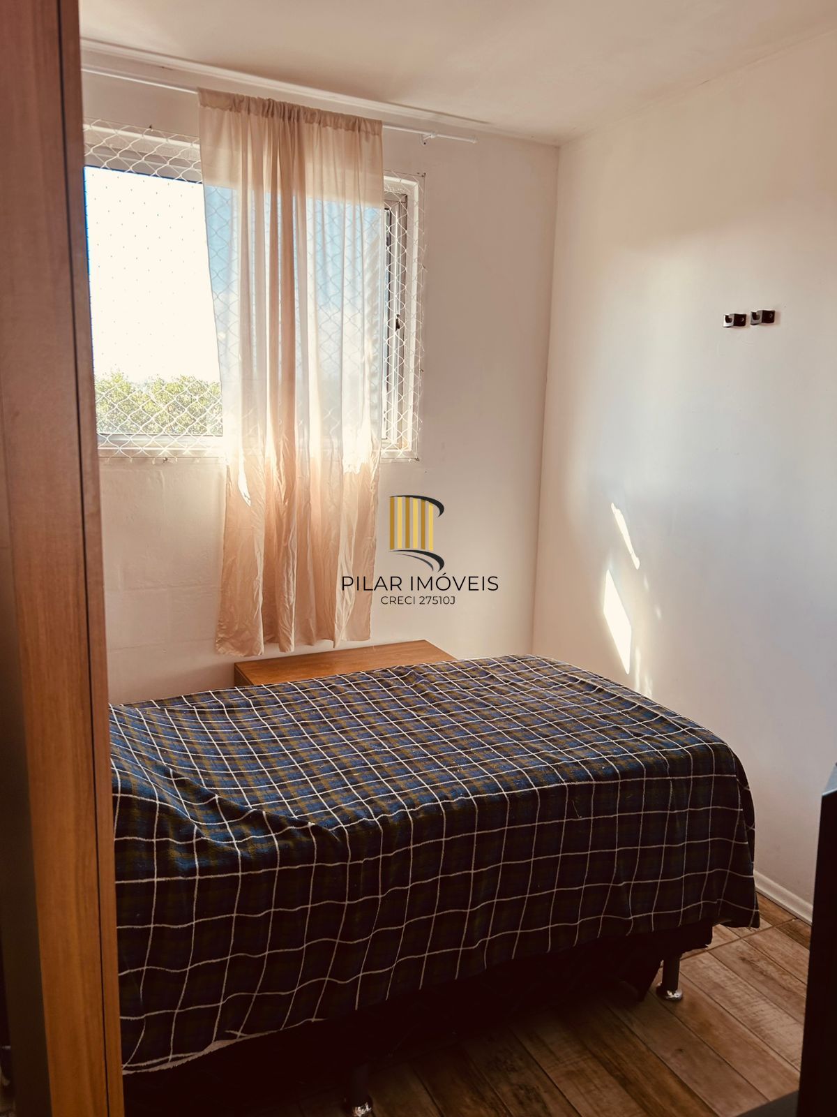 Apartamento 2 dormitorios vaga de garagem bairro Santa Teresa