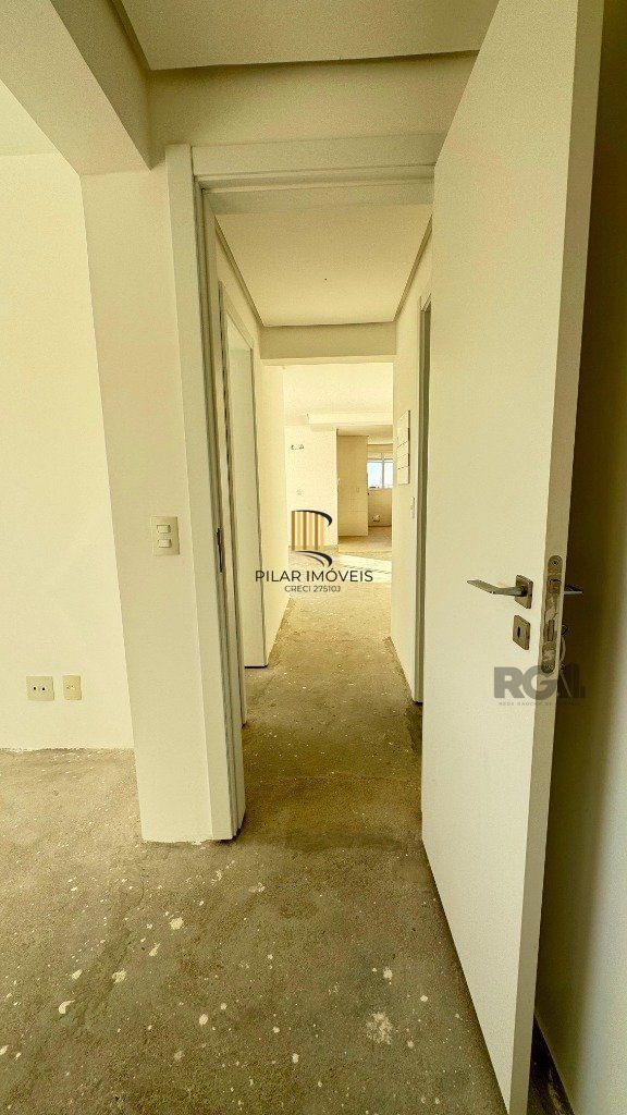 APARTAMENTO COBERTURA - 2 DORMS - 2 VAGAS - 166,21 m² - TRISTEZA