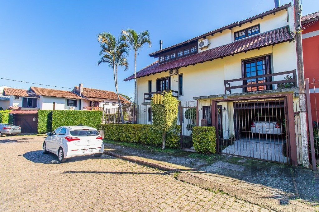 Venha morar num lugar tranquilo da zona sul, casa de 334m²