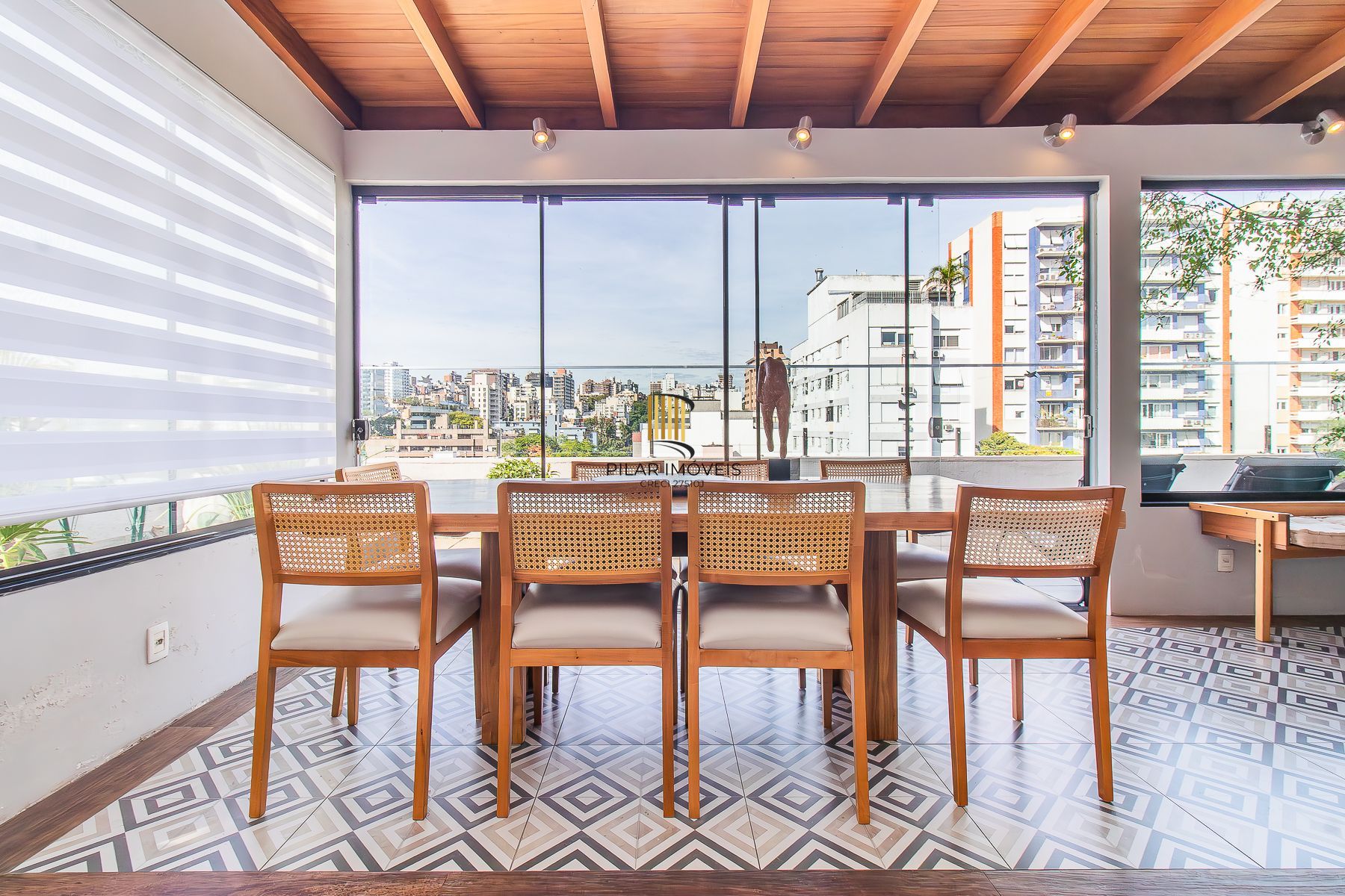 Cobertura Duplex, 4 D - 1 suíte - 1 vaga - 247,31 m² - Moinhos de Vento