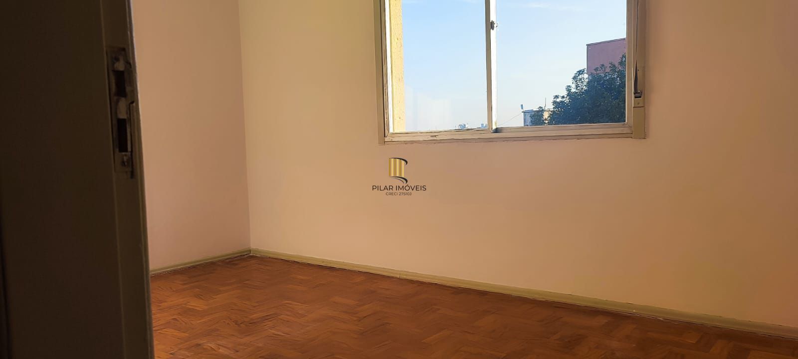 Apartamento 2 dormitórios no Cristal