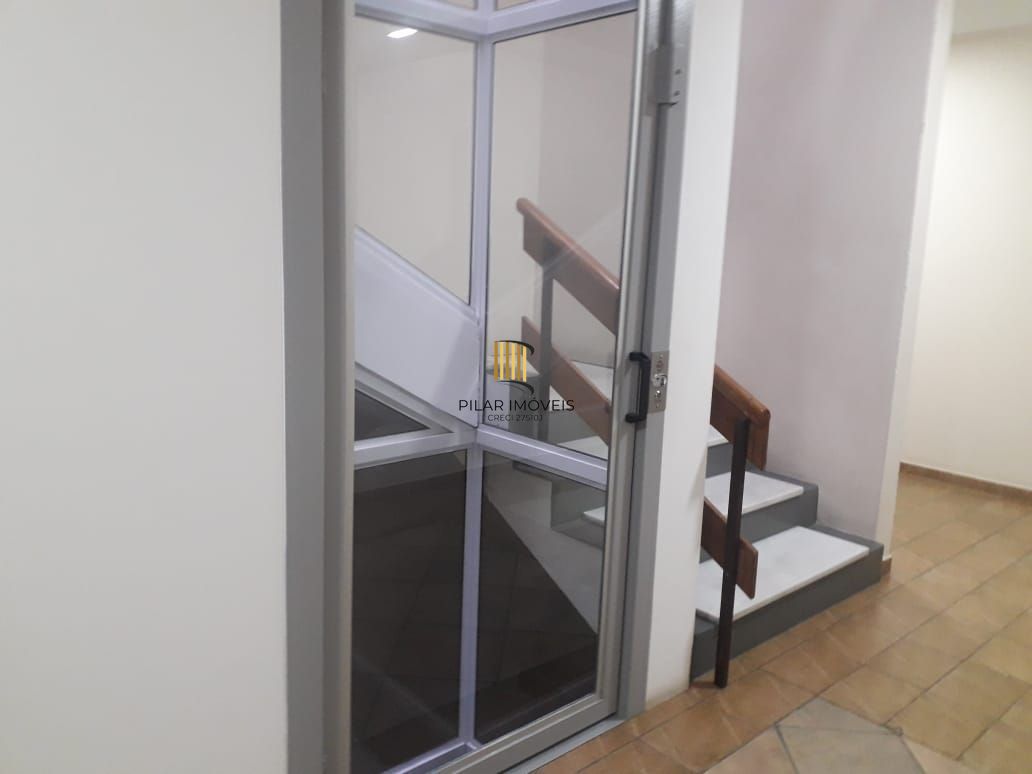 Apartamento no Jardim Botânico com 2 dormitórios e 1 garagem