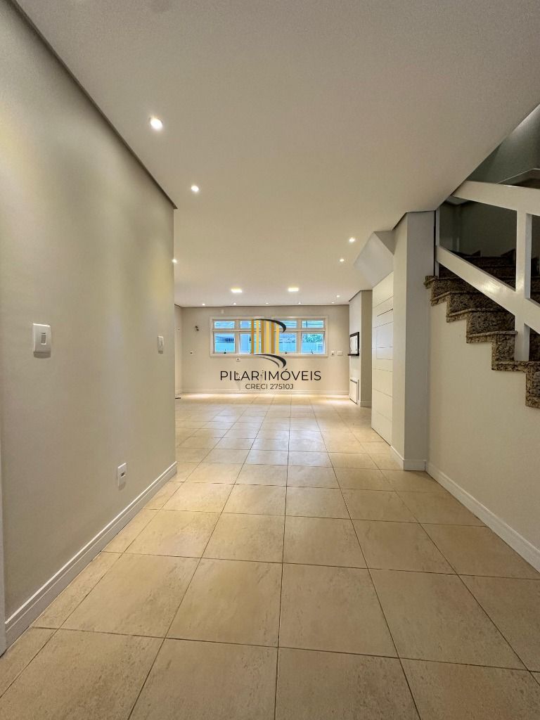 CASA EM CONDOMINIO - 3 dorms. - 2 vagas - 161,06 m² -  SARANDI