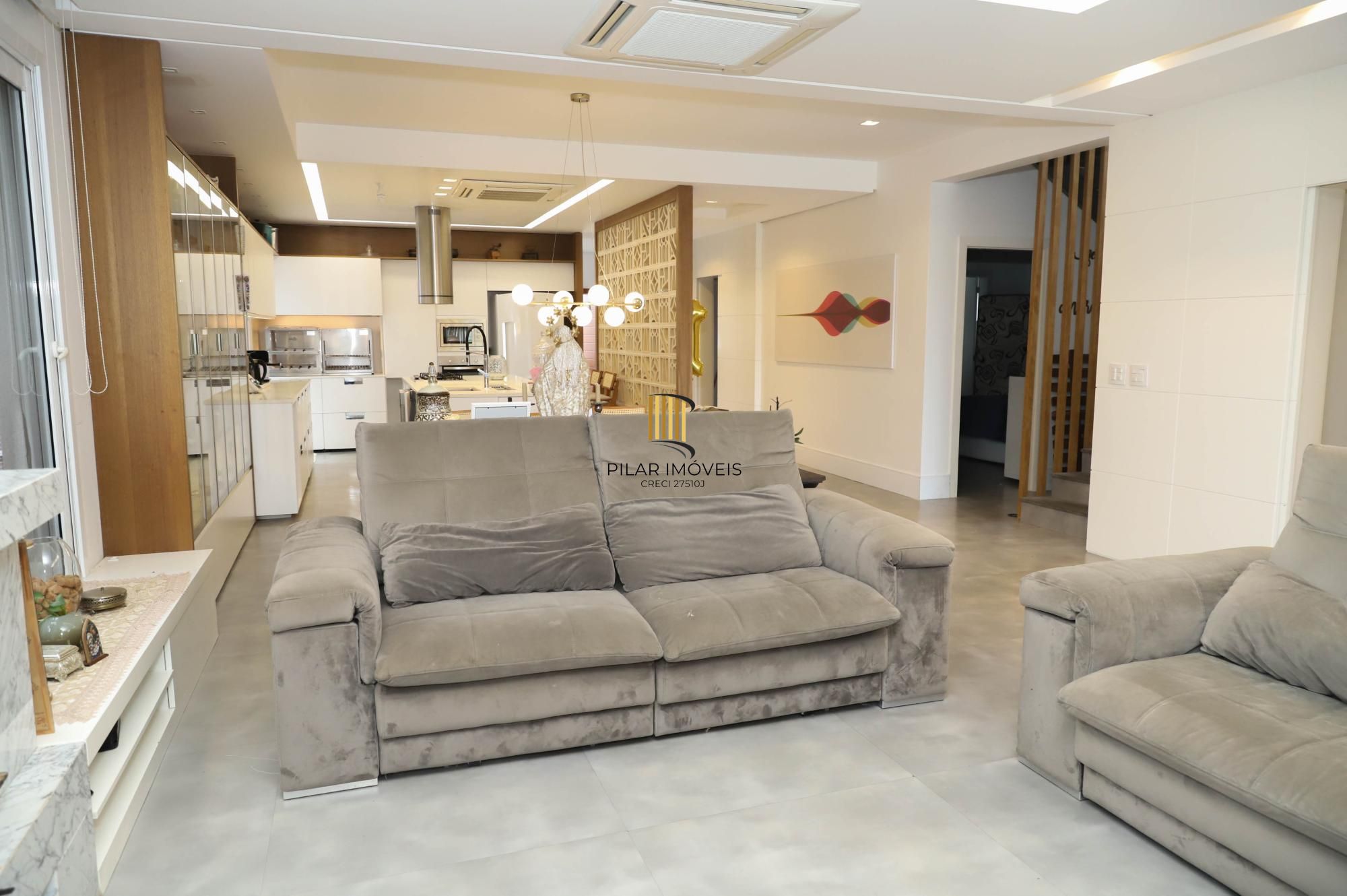 Terraville com 5 suítes