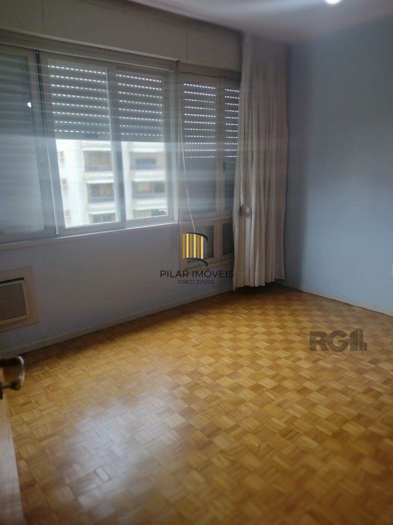 Apartamento 3 domritórios - 132,00 m²  -  1 vaga - MENINO DEUS