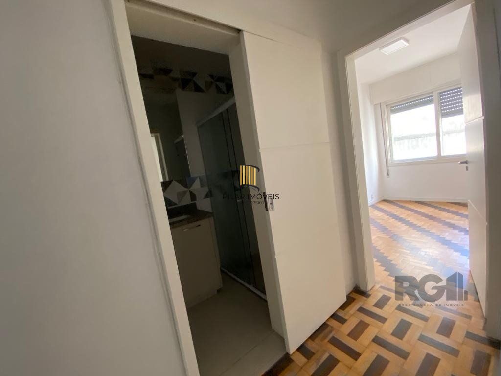 apartamento - 2 dorms- 1 vaga - Centro Histórico