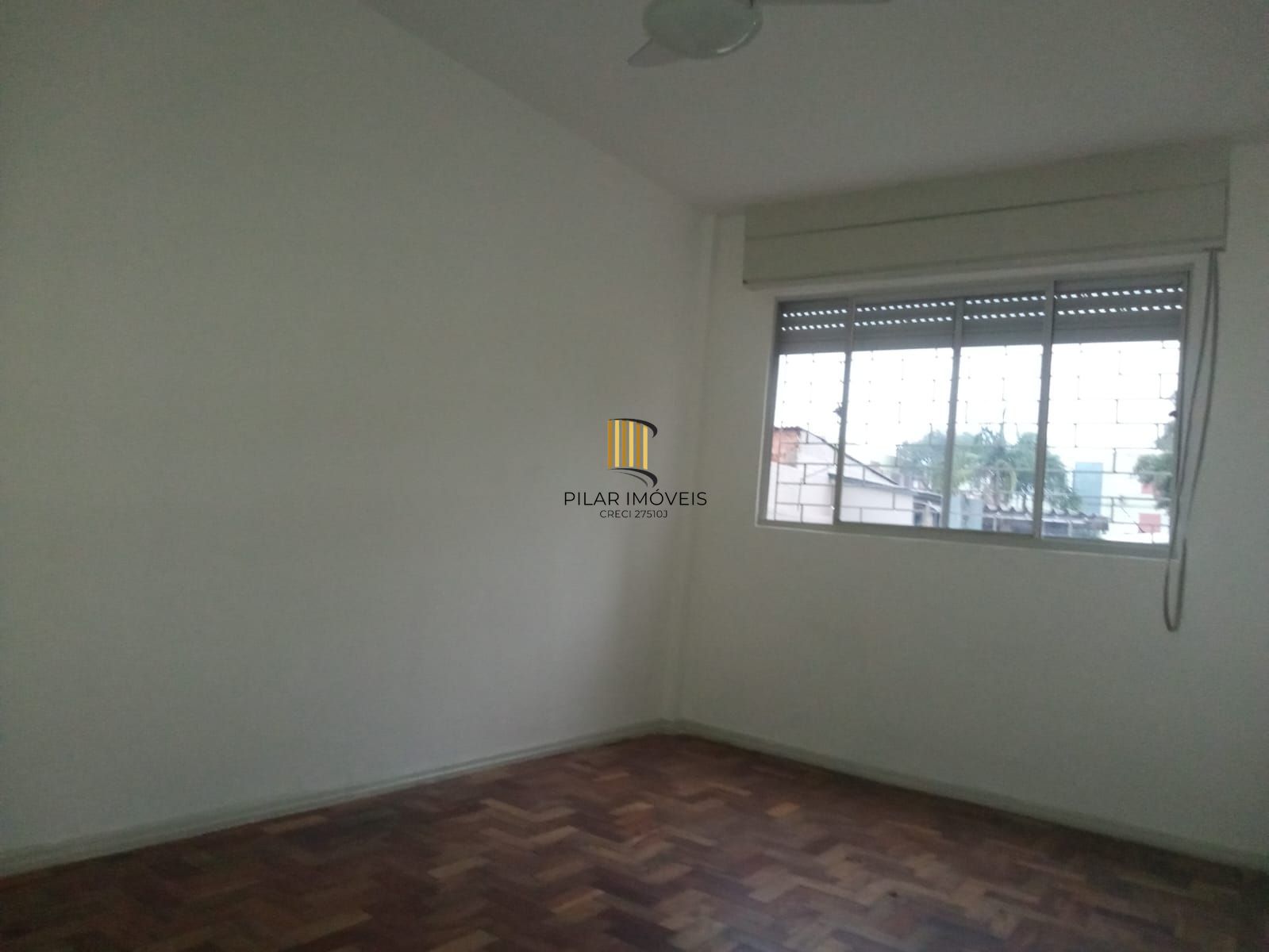 Apartamento dois dormitórios com box rotativo por ordem de chegada