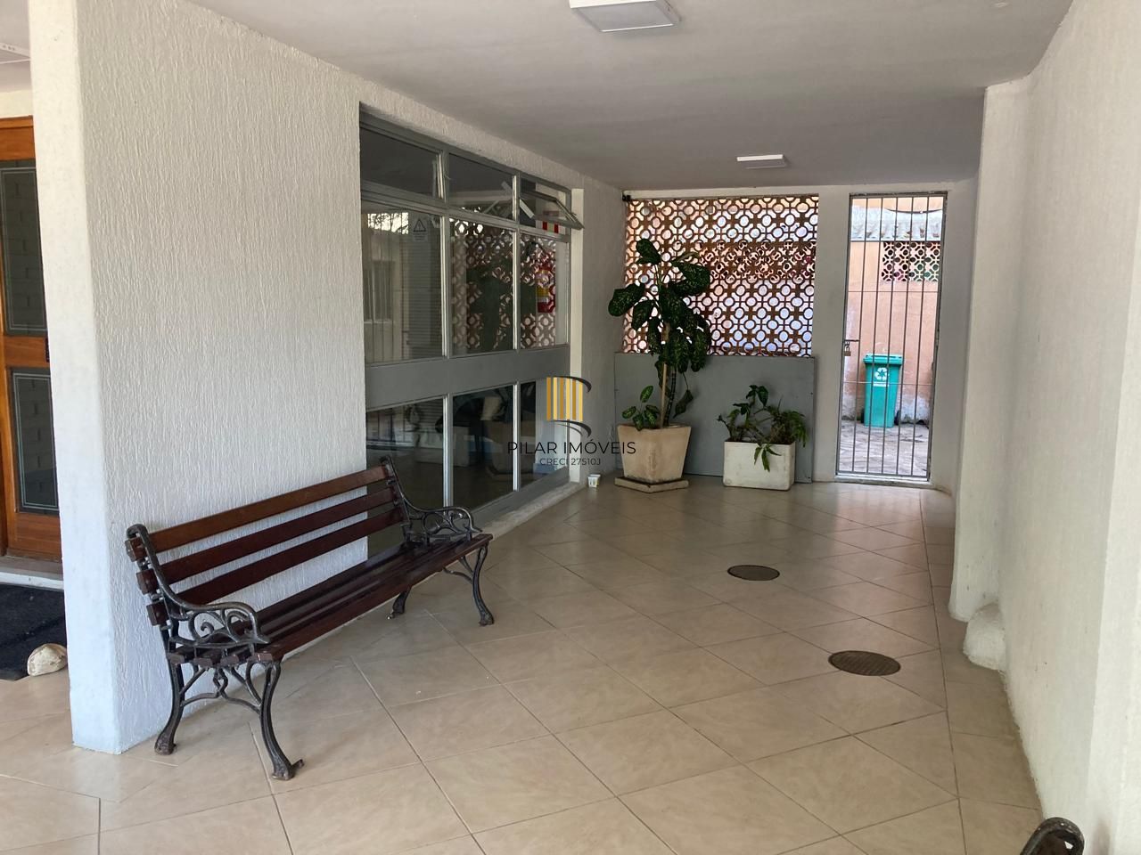 APARTAMENTO 2 DORMITÓRIOS, 60 m2, PRÓXIMO AO ANTIGO ESTÁDIO DO GRÊMIO