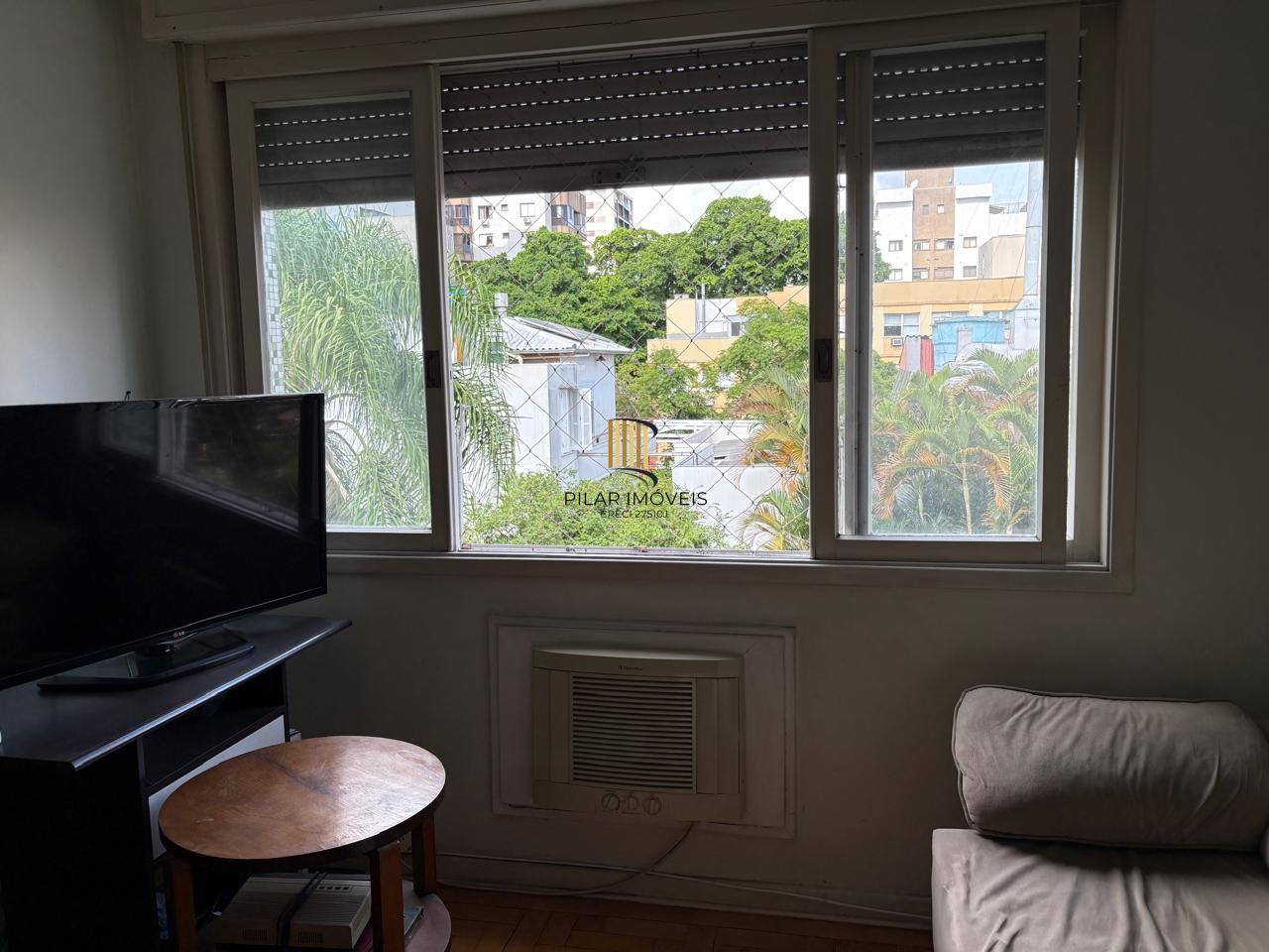 Apartamento amplo no bairro Menino Deus 60,68m², 2 dormitórios