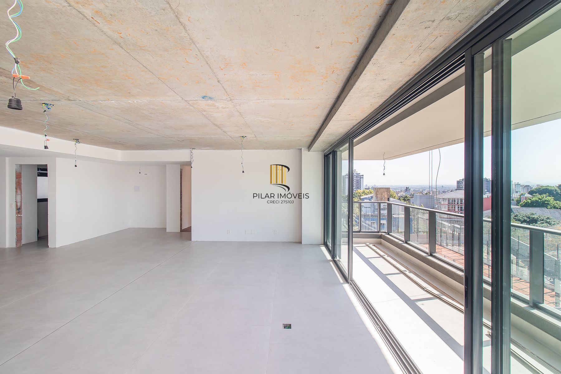 Apartamento 3 suítes 3 vagas Boa Vista