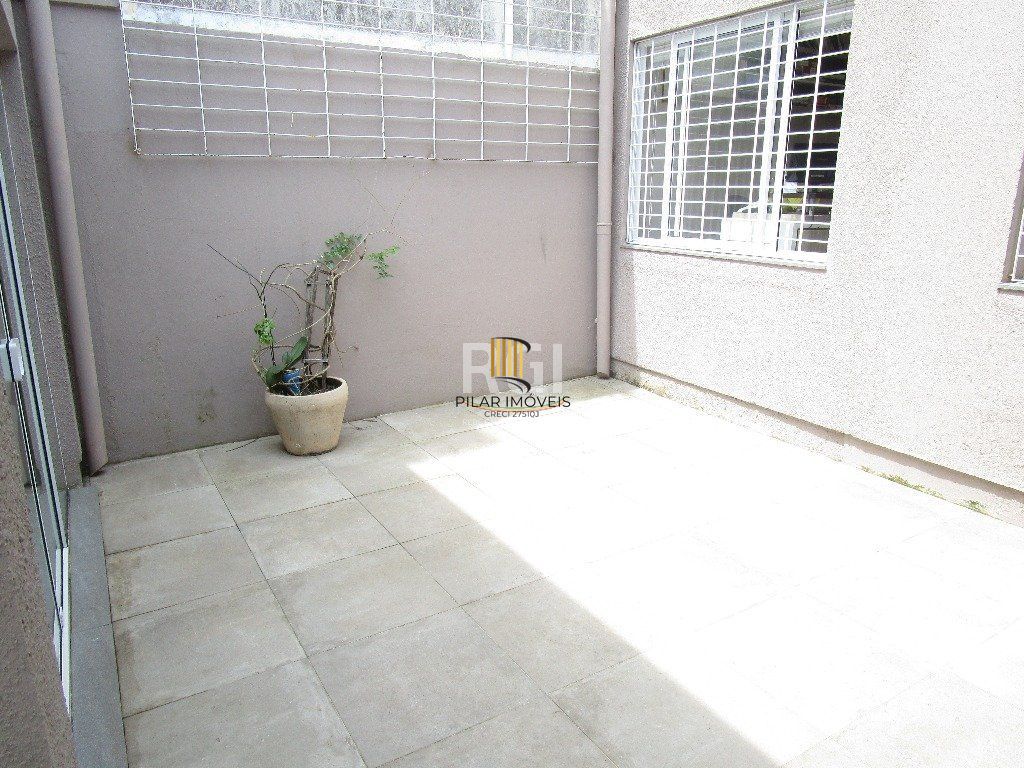 Casa para Venda - 227m², 4 dormitórios, 1 vaga - Menino Deus