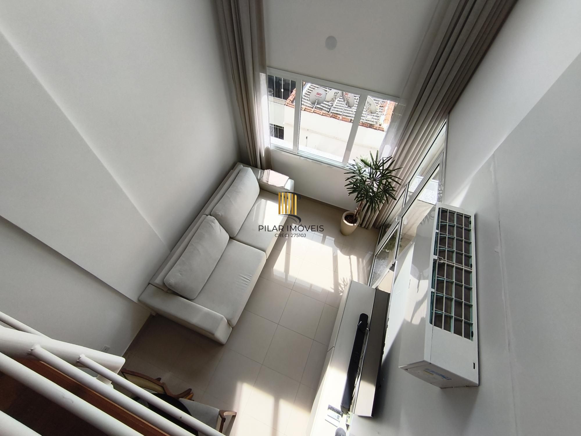 APARTAMENTO 2 DORMITÓRIOS COM 1 VAGA NO MENINO DEUS