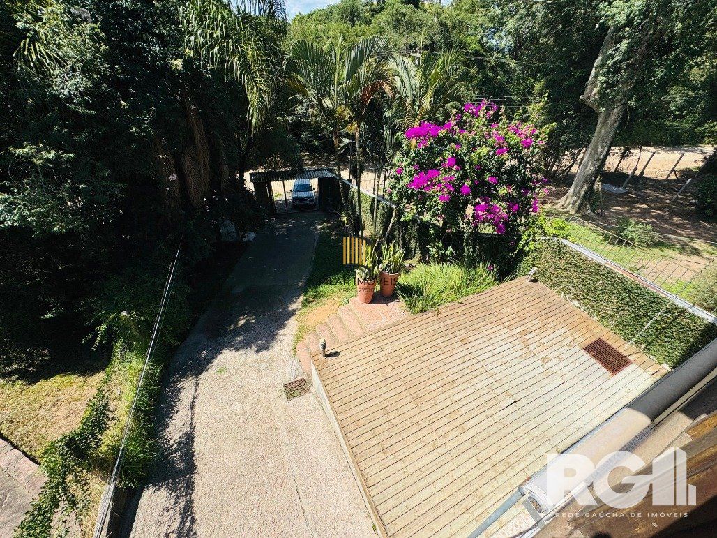 Casa 2 dormitórios no bairro Belém Novo