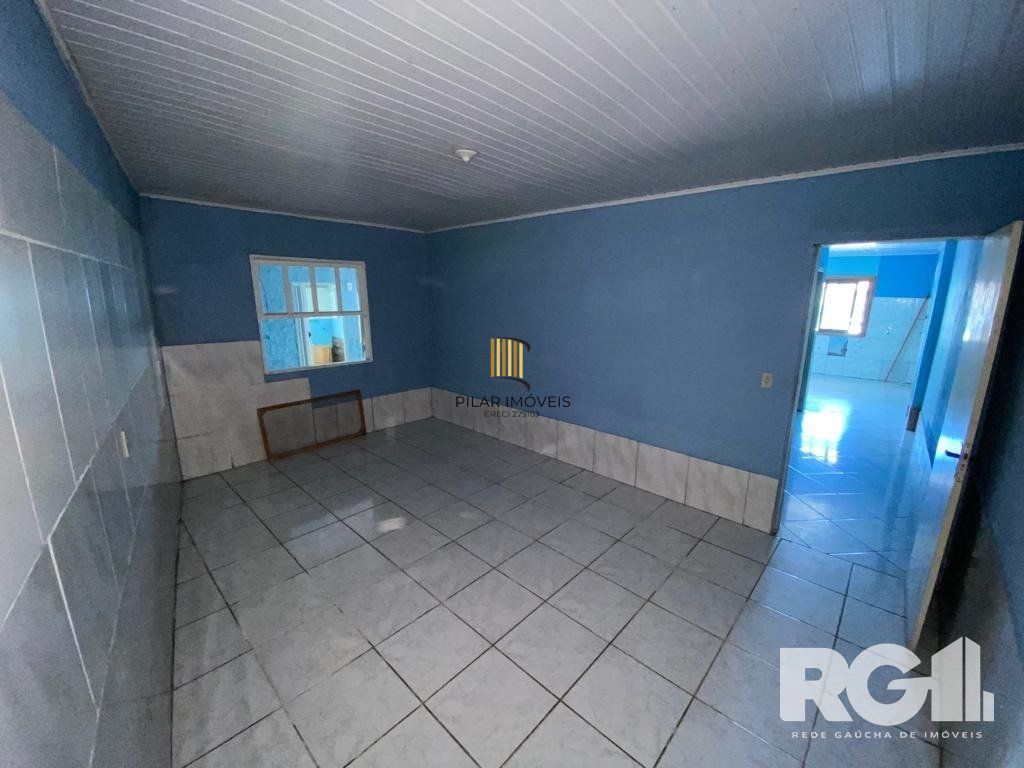 Casa 2 Dormitório(s) Bairro Restinga