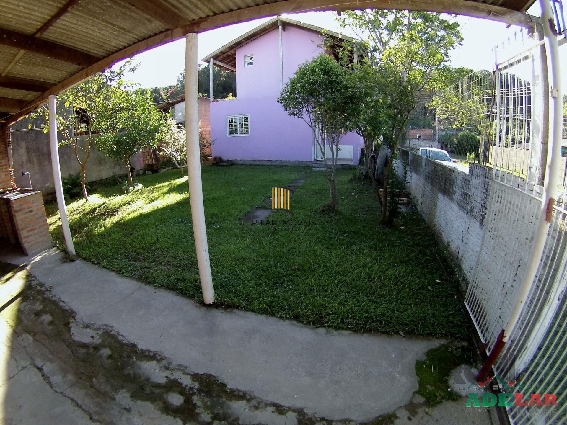 Casa 3 dormitórios no bairro Ponta Grossa