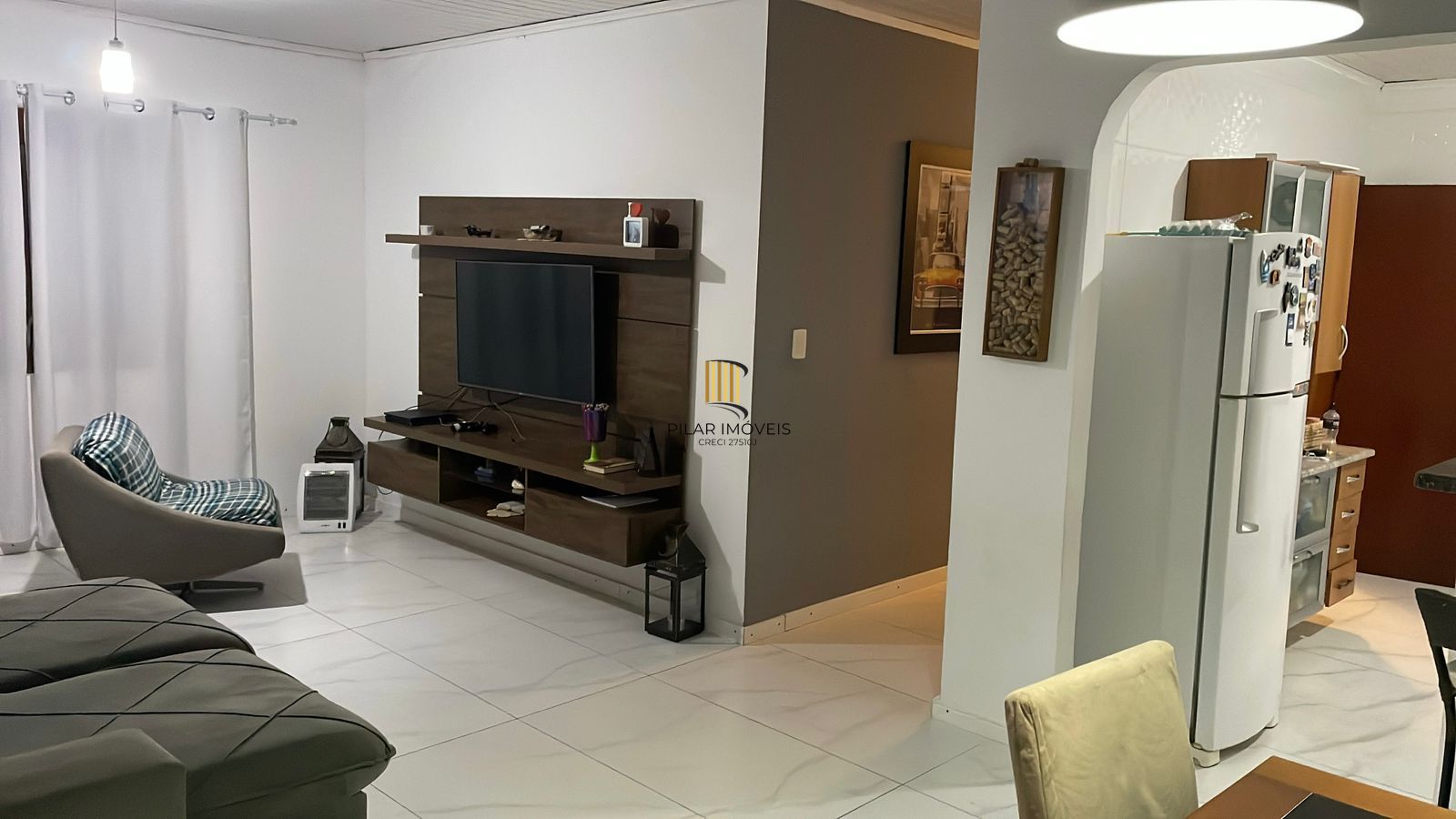 Casa 3 dormitórios no bairro Restinga