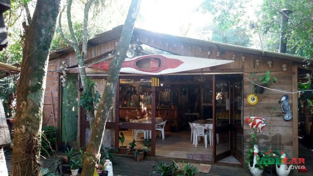 Apartamento no bairro Itapuã