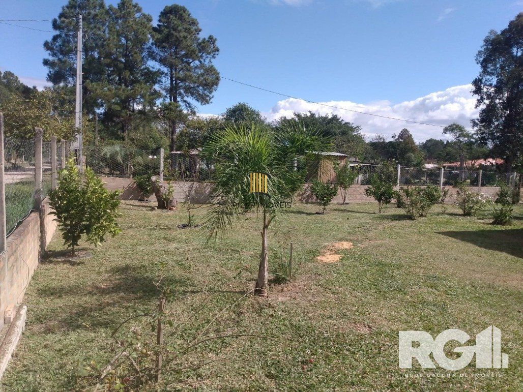 Sítio 2 dormitórios no bairro Parque Florestal Itapuã