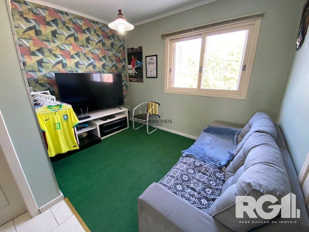 Casa 4 dormitórios no bairro Ipanema