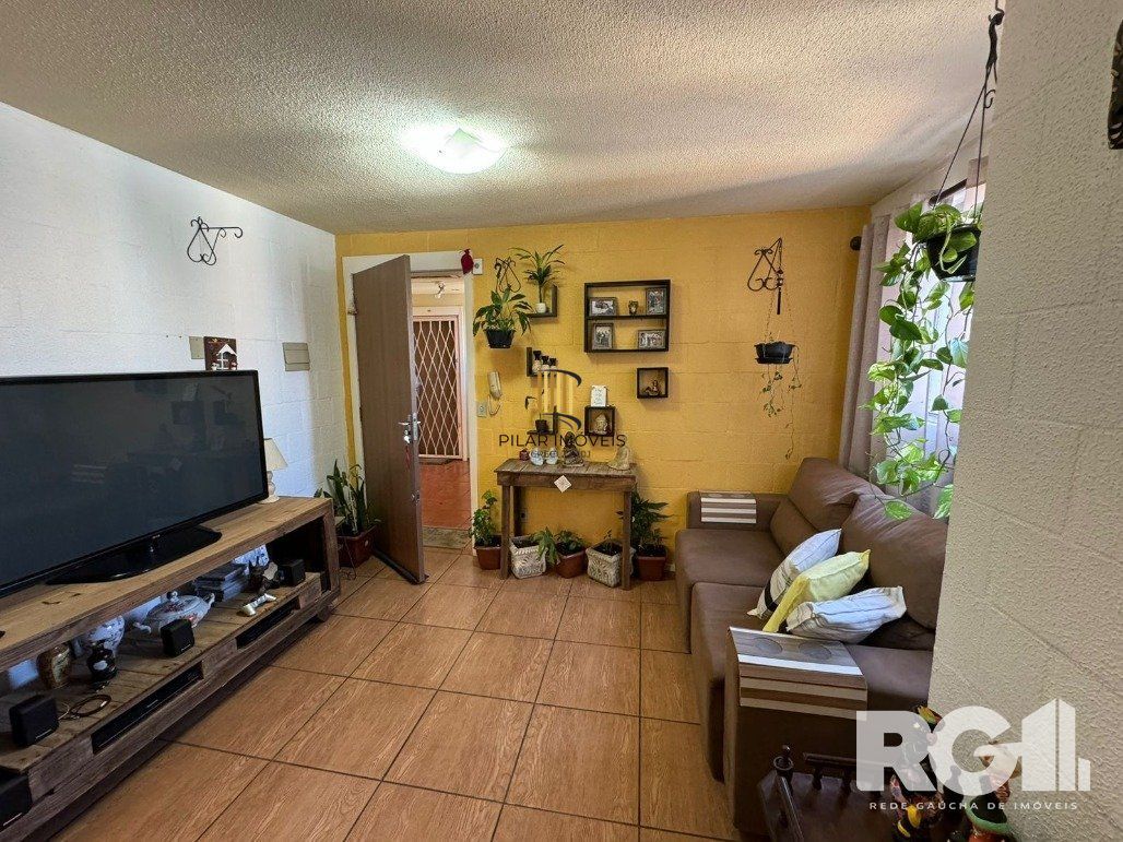 Apartamento 2 dormitórios no bairro Campo Novo