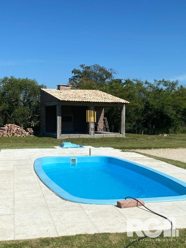 Sítio 4 dormitórios no bairro Itapuã