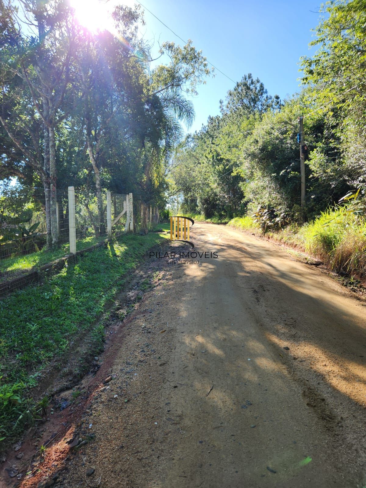 Sítio 2 dormitórios no bairro Capororoca