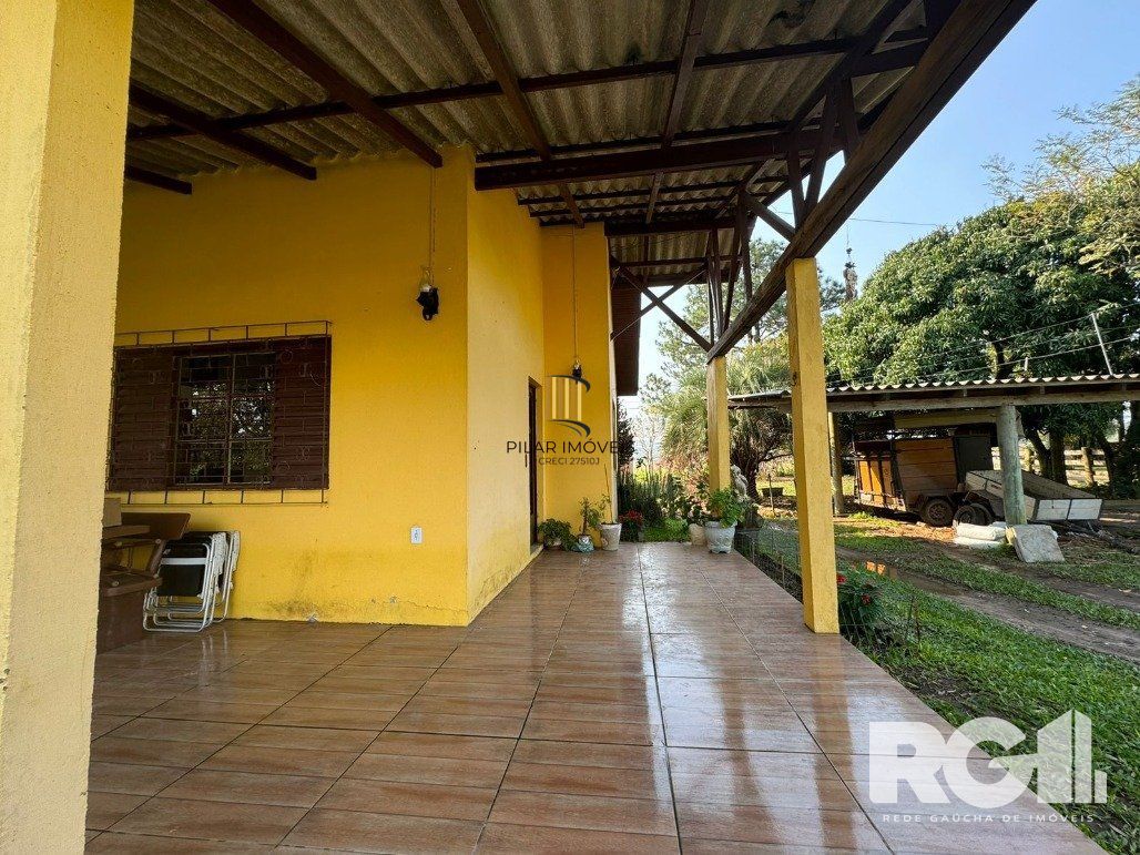 Sítio 2 dormitórios no bairro Itapuã