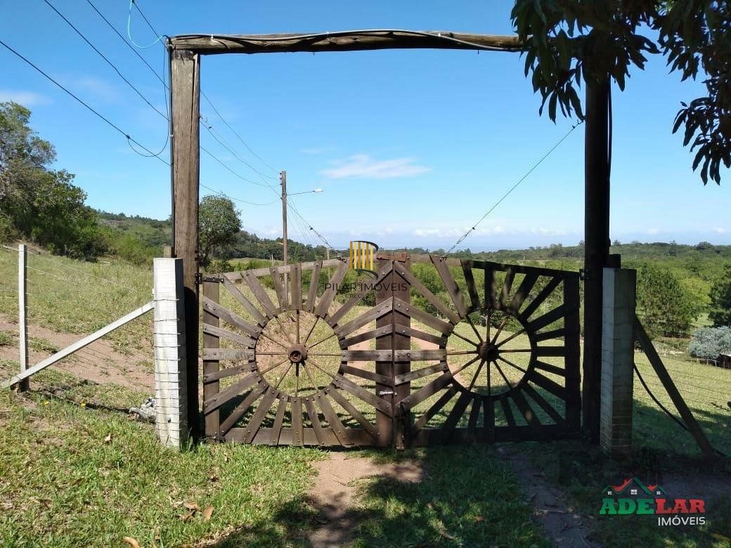 Sítio 4 dormitórios no bairro Itapuã