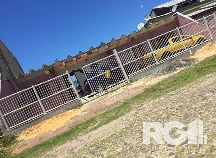 Casa 3 dormitórios no bairro Nazaré
