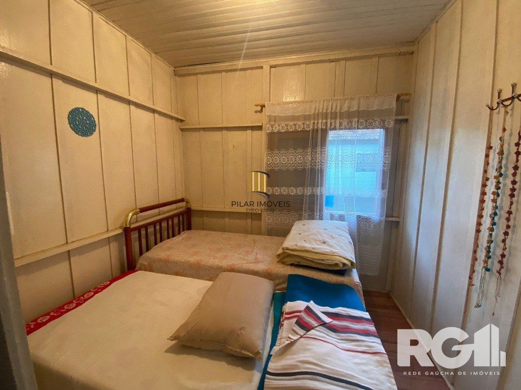 Sítio 3 dormitórios no bairro Itapuã