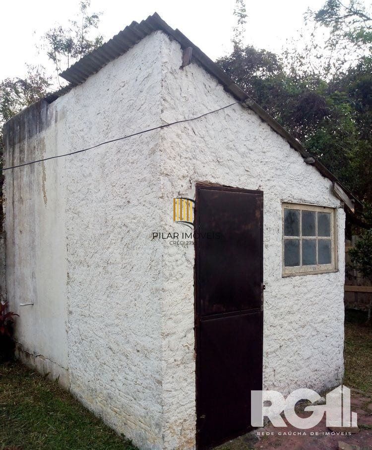 Casa 2 dormitórios no bairro Lami