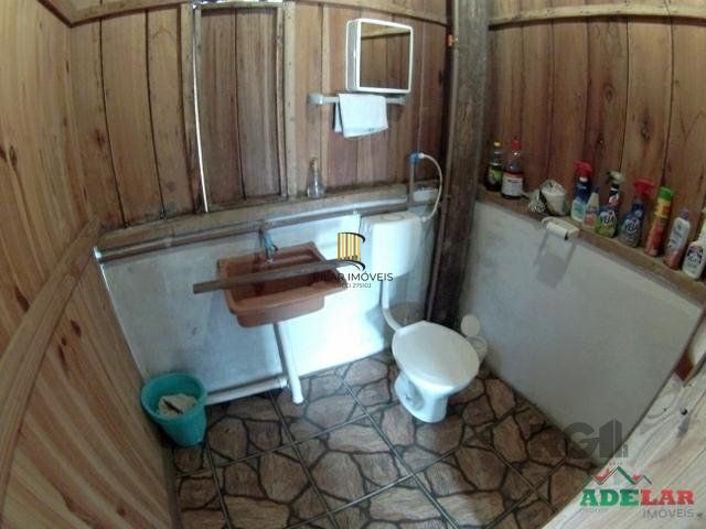 Sítio 4 dormitórios no bairro Itapuã