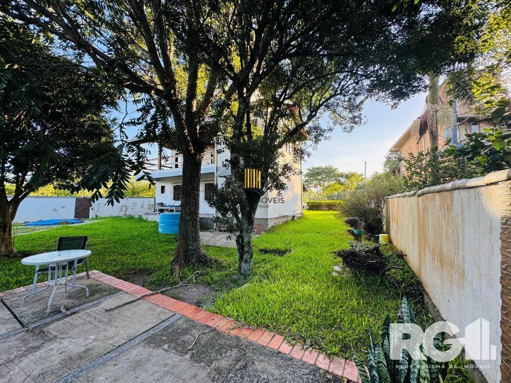 Casa 6 dormitórios no bairro Lageado