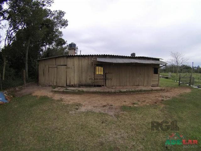 Sítio 4 dormitórios no bairro Itapuã