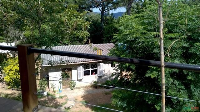 Casa 4 dormitórios no bairro Hípica