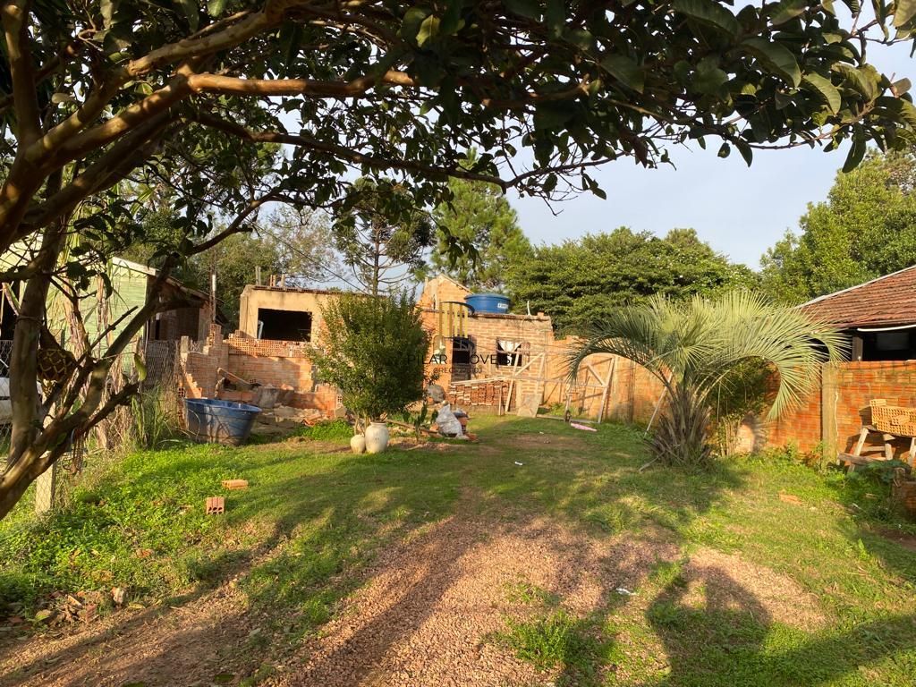 Casa 3 dormitórios no bairro Horto Das Oliveiras
