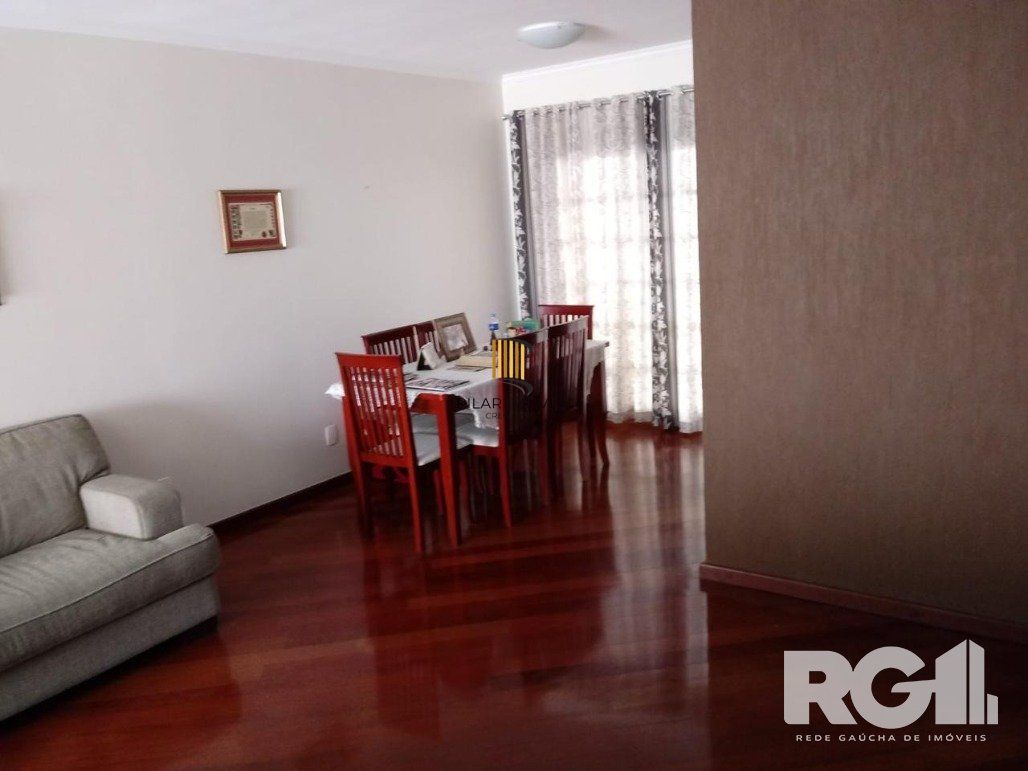 Casa 3 dormitórios no bairro Espírito Santo